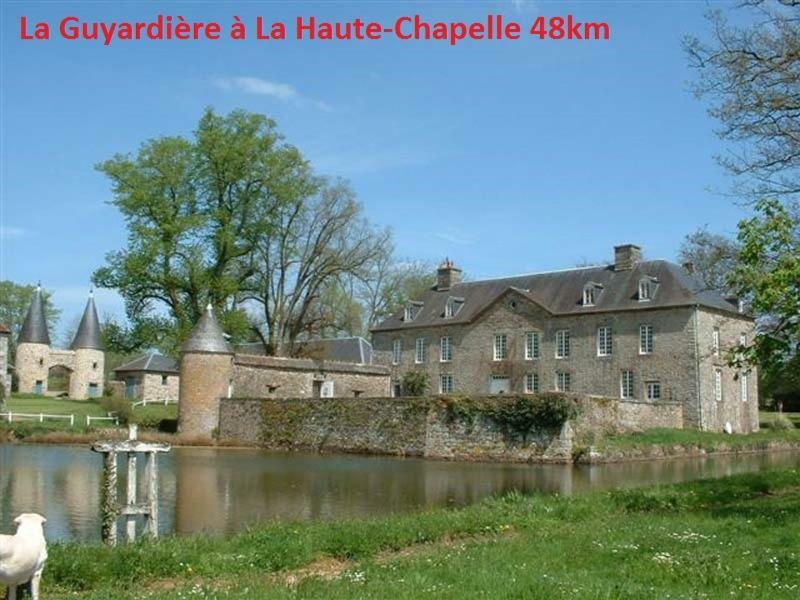 Bed and Breakfast Haras de La Croix d'Argent Saint-Sauveur-de-Carrouges Exterior foto